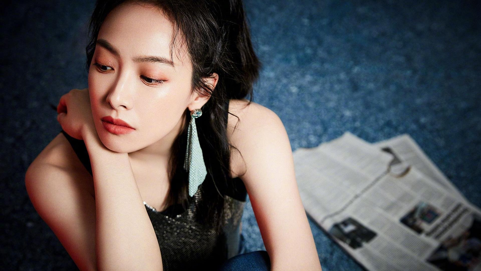 赛事背后：车队研发团队的幕后秘密，赛车车队人员